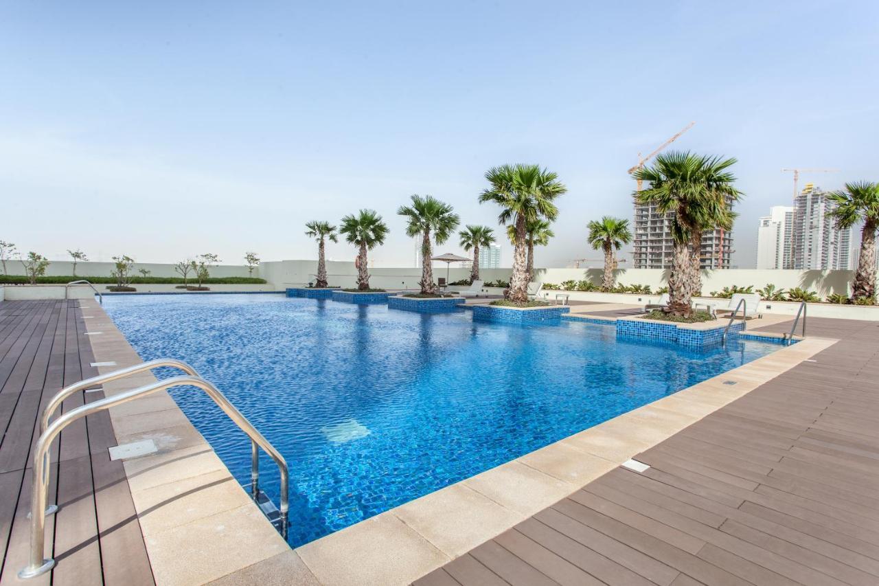 Staycae Holiday Homes - Tower 108 Dubai Exterior photo